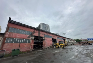 Высота ворот 4,7 метра